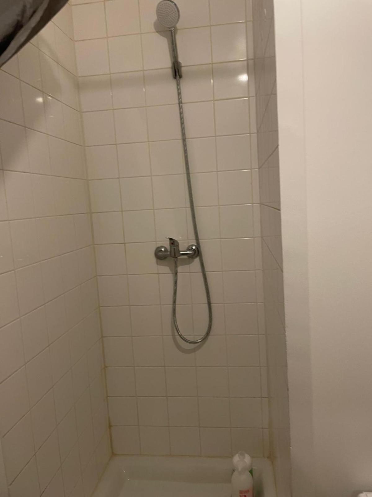 Chambre Privee Proche Stade De France Et Paris Dans Appartement Partage Pierrefitte-sur-Seine Esterno foto