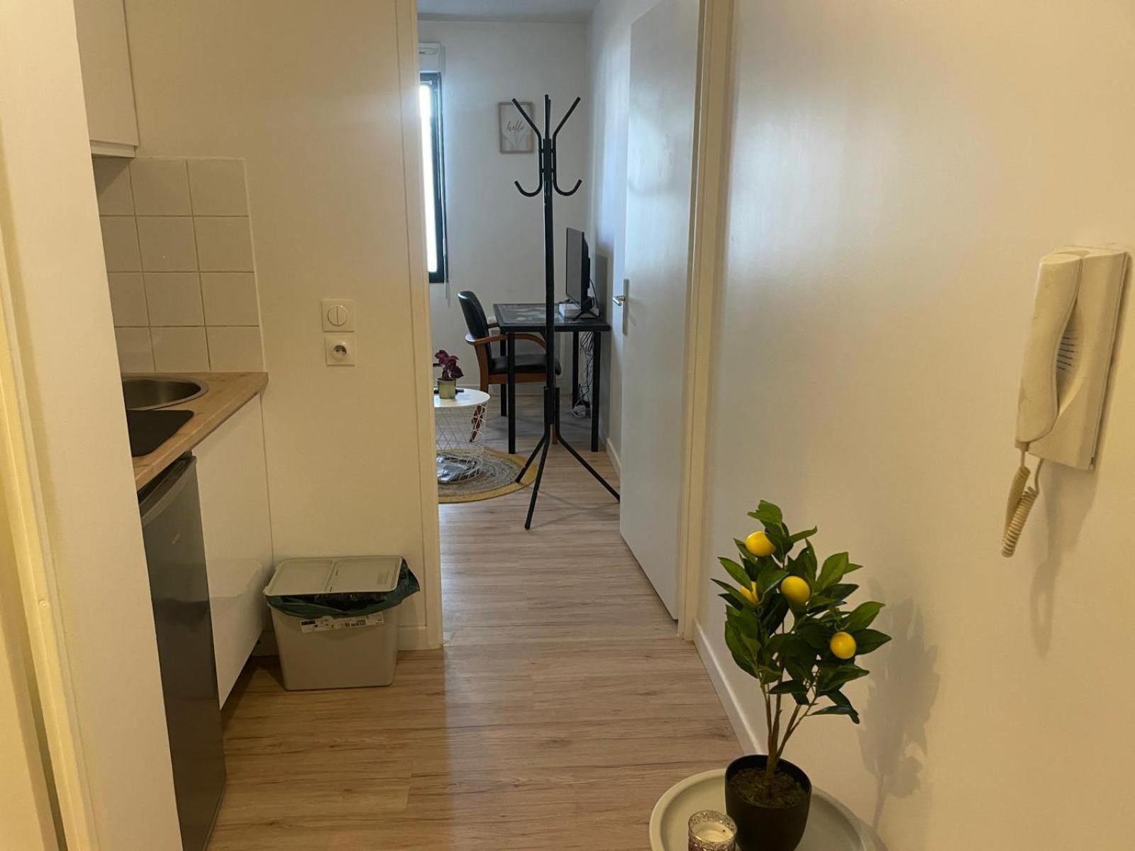 Chambre Privee Proche Stade De France Et Paris Dans Appartement Partage Pierrefitte-sur-Seine Esterno foto